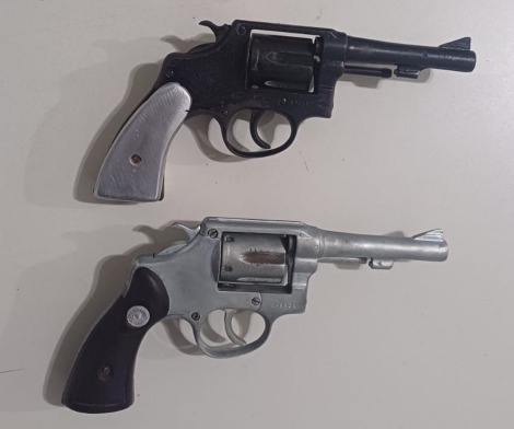 PRF apreende armas e munições durante abordagem a ônibus na BR-343, em Teresina